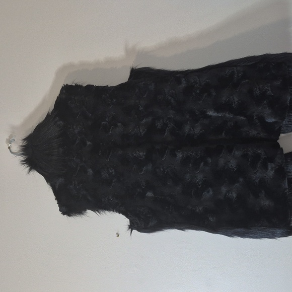 Adienne Landau NEW FAUX VEST L  Black Luxury - Picture 2 of 7